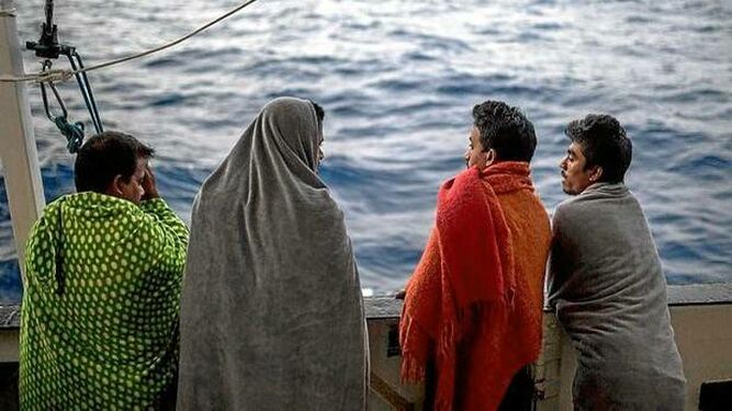 Migrantes en el Open Arms