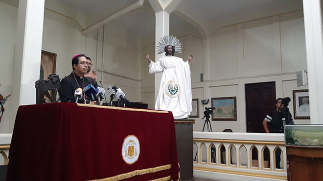 El arzobispo de San Salvador comunica la suspensión del sacerdote Leopoldo Sosa Tolentino por abuso de menores