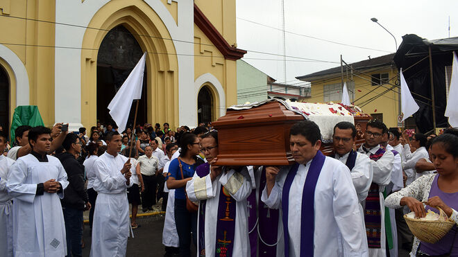 Iquitos despide a Miguel Olaortúa