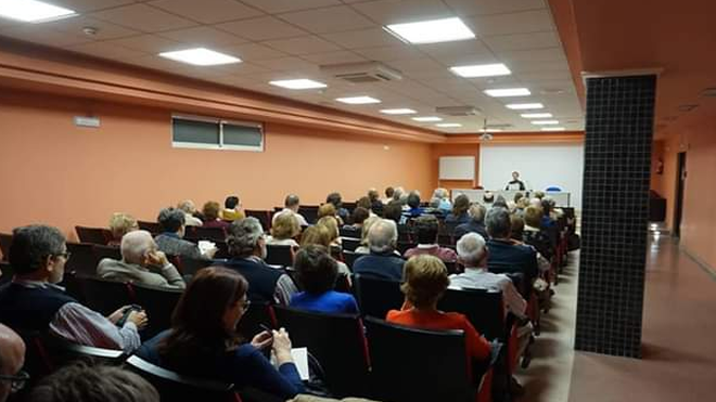 Aula de la escuela en el convento de los dominicos valencianos
