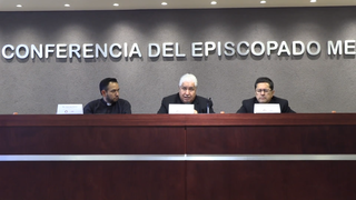 Obispos “no pueden dejar al pueblo en solitario”: Mons. Rogelio Cabrera López