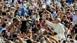 Francisco, el Papa del pueblo