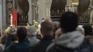 Los pobres, con el Papa