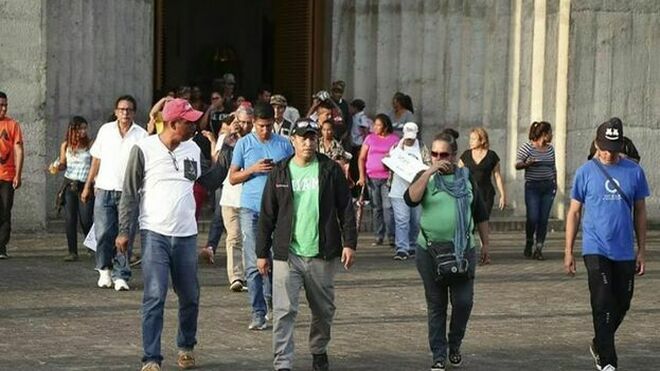 Desalojo de la Catedral de Managua