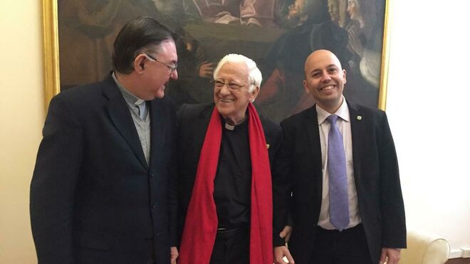 Mariano Sanz, padre Ángel y Segio Mella