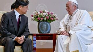 Encuentro de Francisco con el Emperador de Japón Naruhito