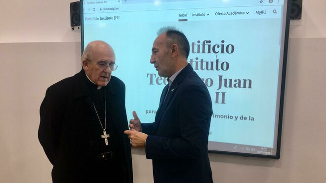 Carlos Osoro, con Manuel Arroba Conde
