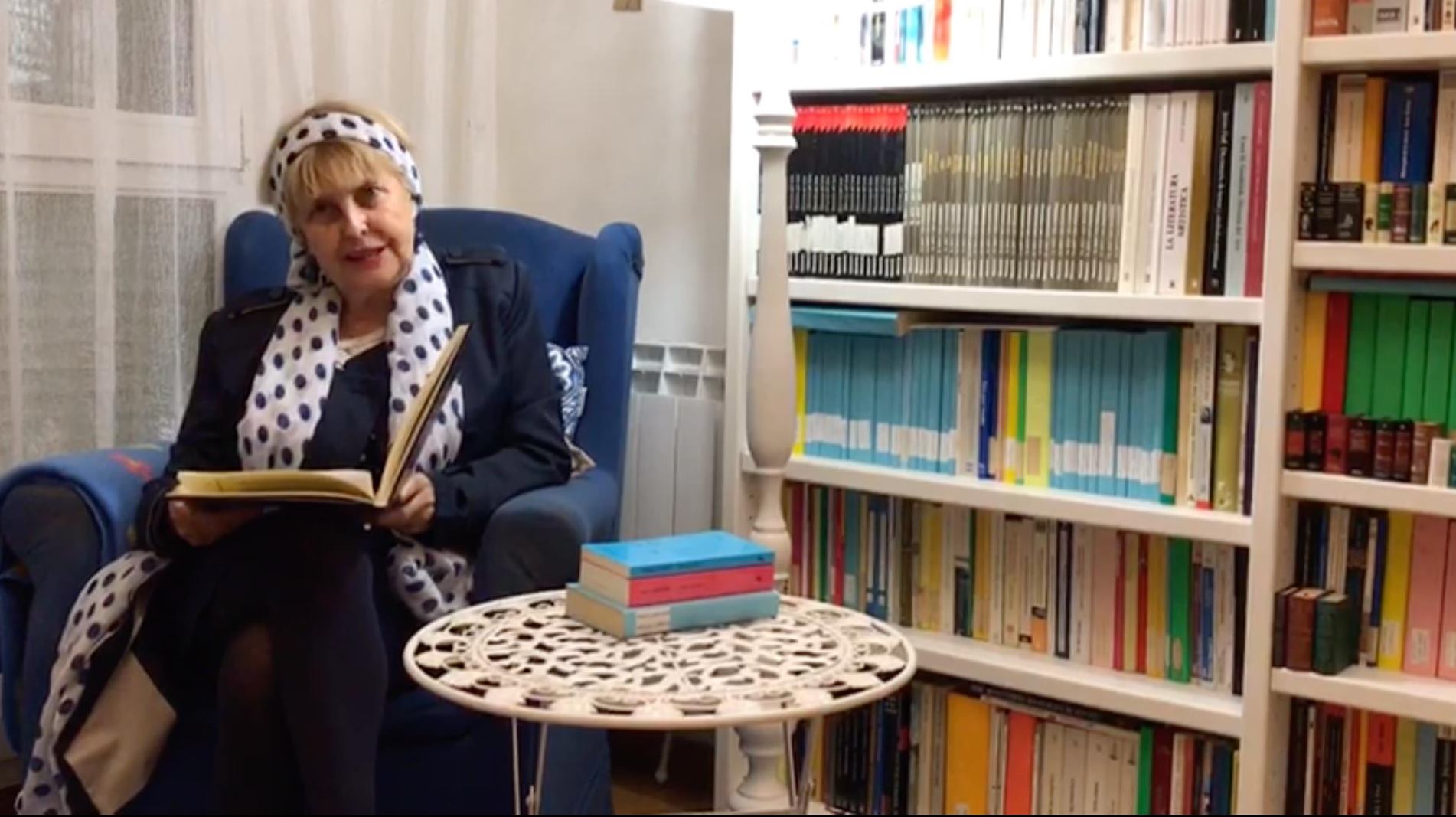 María-José Peña leyendo, 2019.