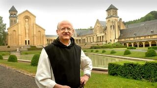 Lode van Hecke en su abadía