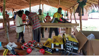 Taller de carpintería en Bangassou