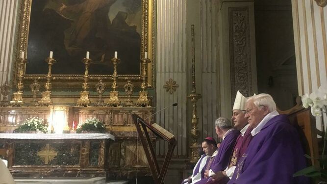 El padre Ángel, junto a Palmieri y Berzosa