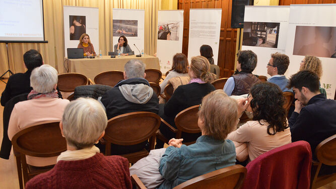 Ciclo de Conferencias ‘Punto y seguimos. La vida puede más’, ponencia de Marifran Sánchez