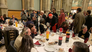 Cena solidaria de Mensajeros esta Nochebuena