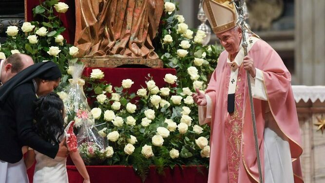 Francisco celebró la Santa Misa para la comunidad filipina que vive en Roma