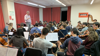 Concierto para recaudar fondos para las familias refugiadas en Amman