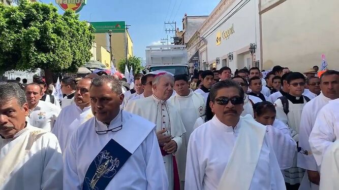 Caminata por la paz y el obispo profeta