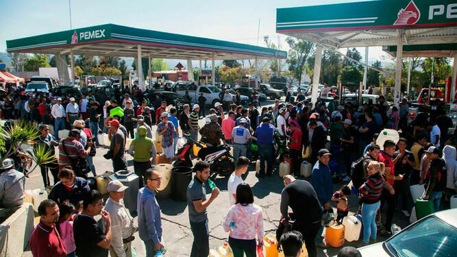 Huachicol y crisis