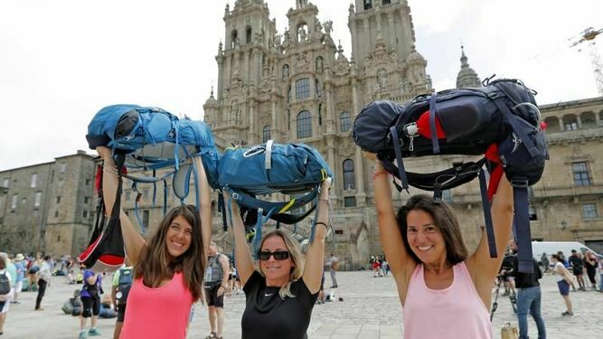 Turistas el la plaza del Obradoiro