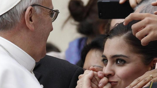 El Papa y la mujer