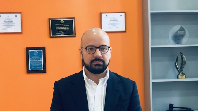 Profesor Eduardo Trujillo