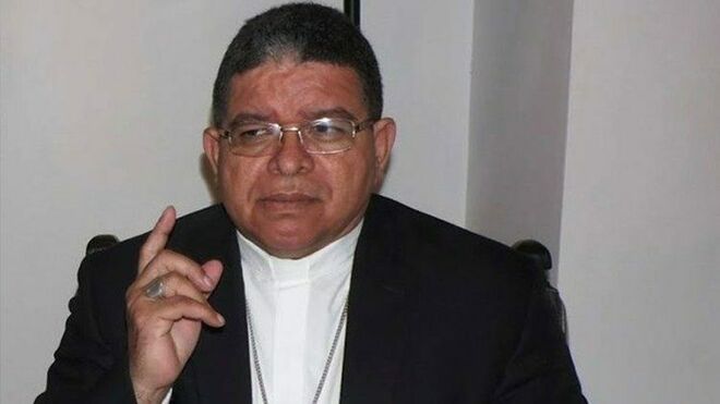 Monseñor José Luis Azuaje Ayala