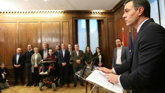 Firma del pacto de Gobierno entre el PSOE y Unidos Podemos