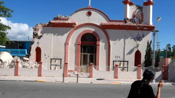 La histórica parroquia, destruida