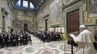 El Papa Francisco, en audiencia con el cuerpo diplomático en la Santa Sede