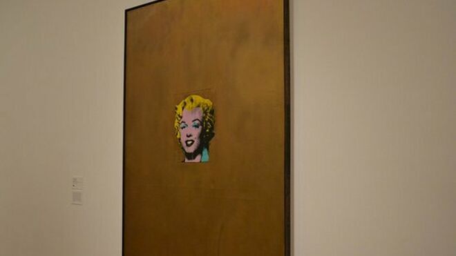 'Gold Marilyn': la actriz aislada en el centro de un cuadro lleno de oro, de A. Warhol