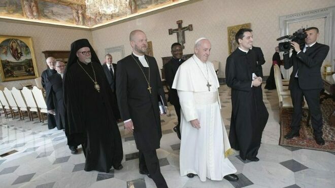 Francisco, con los luteranos de Finlandia