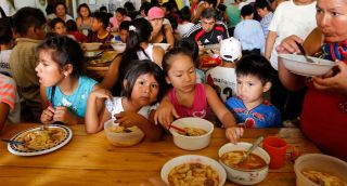 Comedores sociales para niños pobres