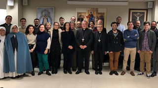 El obispo de Getafe y Mons. Argüello en el encuentro con comunicadores de la diócesis de Getafe