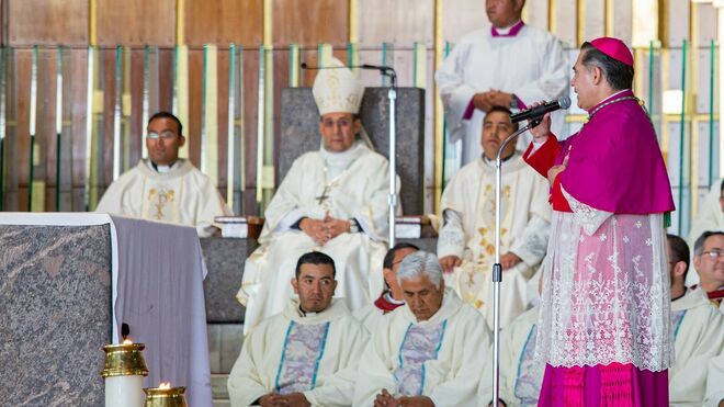 Carlos Samaniego. Basílica.