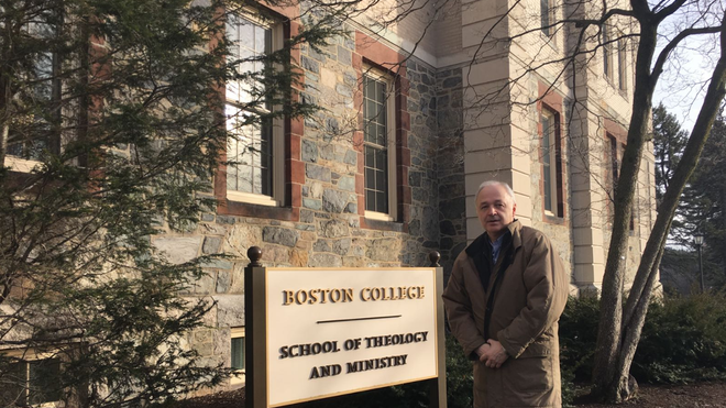 C. Schickendantz en la facultad de Teología del Boston College
