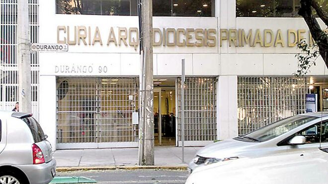 Enojo de sacerdotes doblega a la Arquidiócesis de México