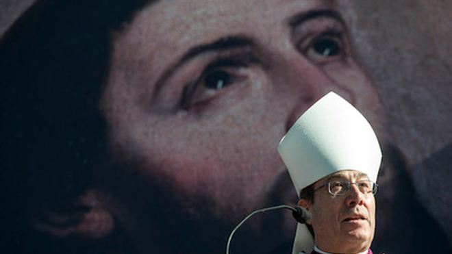 El arzobispo de Pamplona, Francisco Pérez