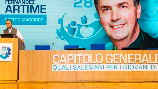 Fernández Artime, durante la presentación del informe
