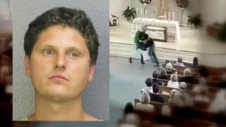 Las cámaras de la iglesia muestran el momento del ataque