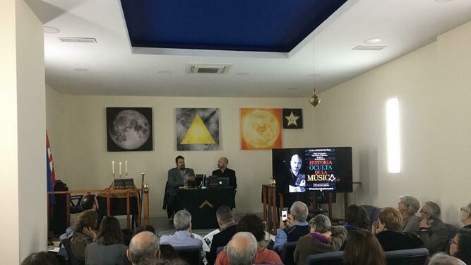 Presentación del libro en la nueva sede de la Logia Simbólica de Madrid