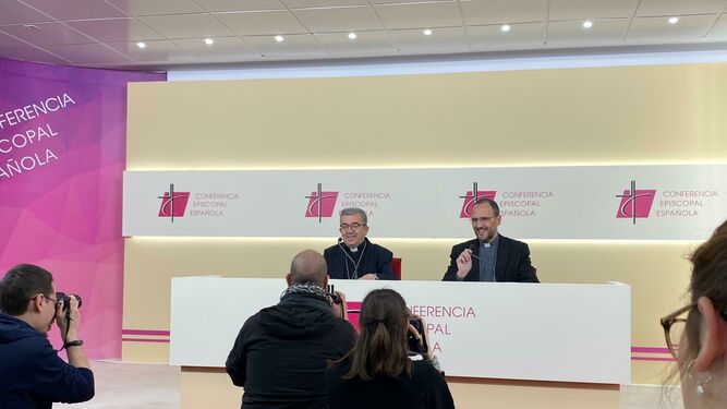 Rueda de prensa en Añastro