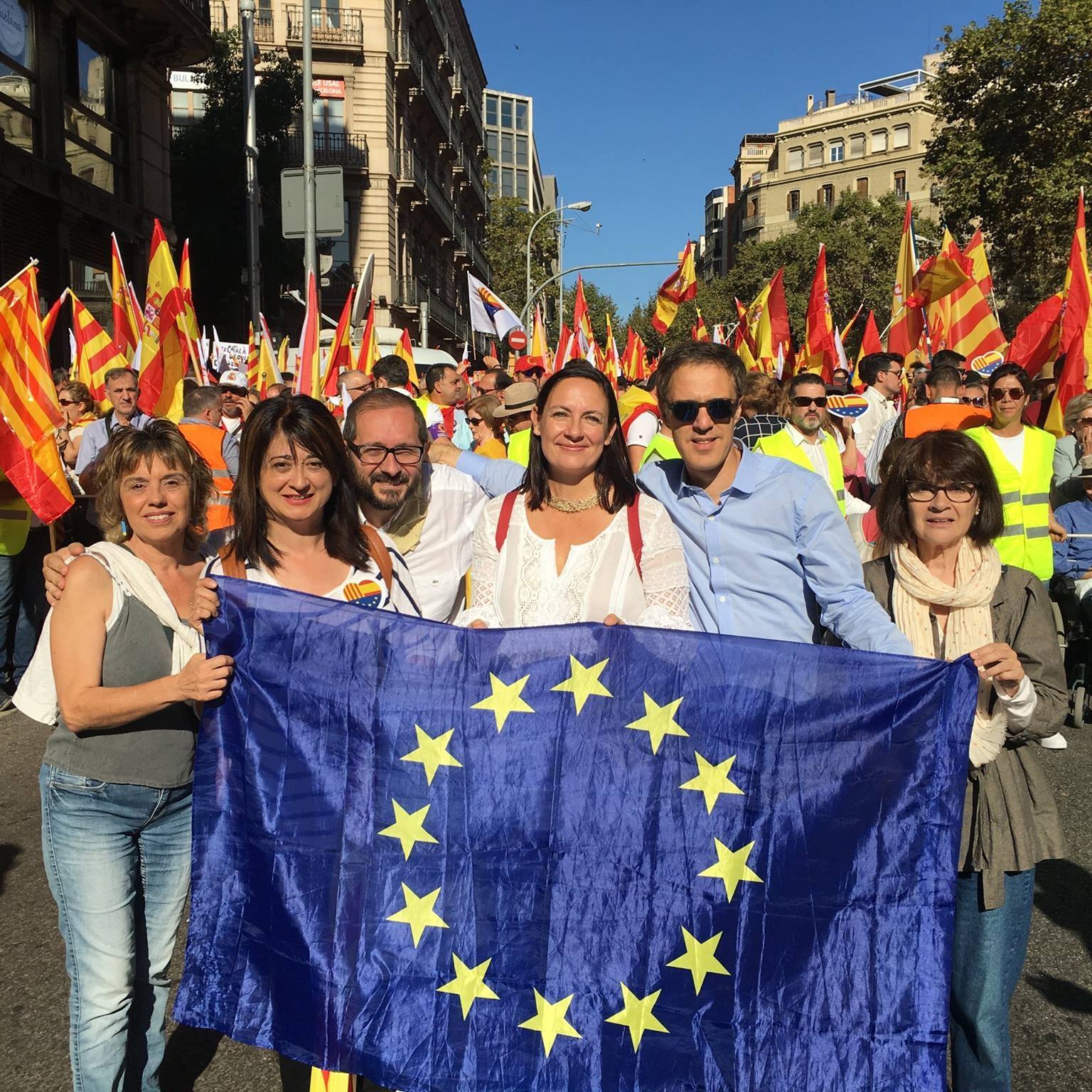 Susana Beltrán García  ¡Todos somos Catalanes!