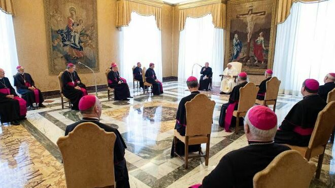 Encuentro con obispos franceses en el Vaticano