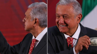AMLO enseña el 'detente' y el billete de su cartera