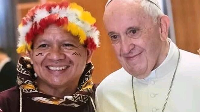 Gregorio Díaz Mirabal con el Papa Francisco