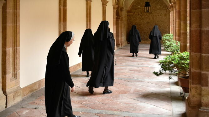 Monjas benedictinas de Oviedo