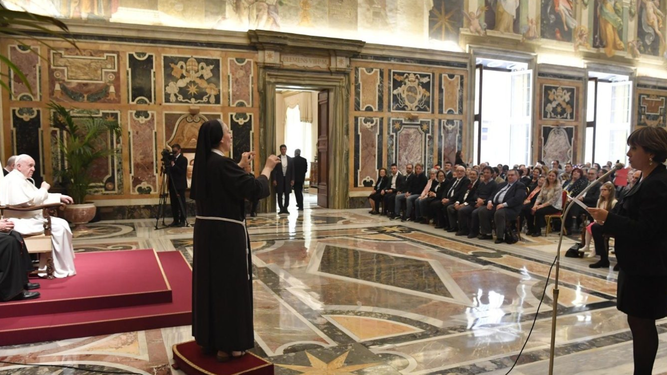Encuentro del Papa y la Federación italiana de Sordos