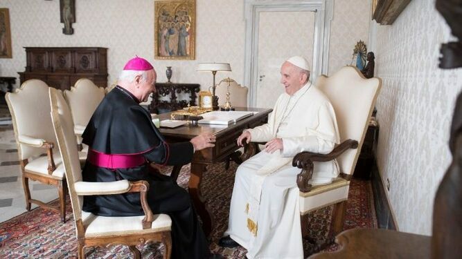 Paglia, con el Papa