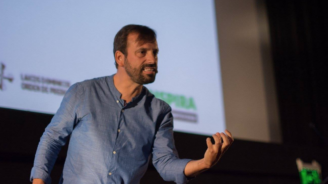 Carlos Luna