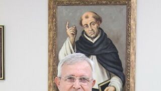 Jesús Murgui, Obispo diocesano.