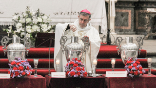 Obispo de Plasencia en la misa crismal